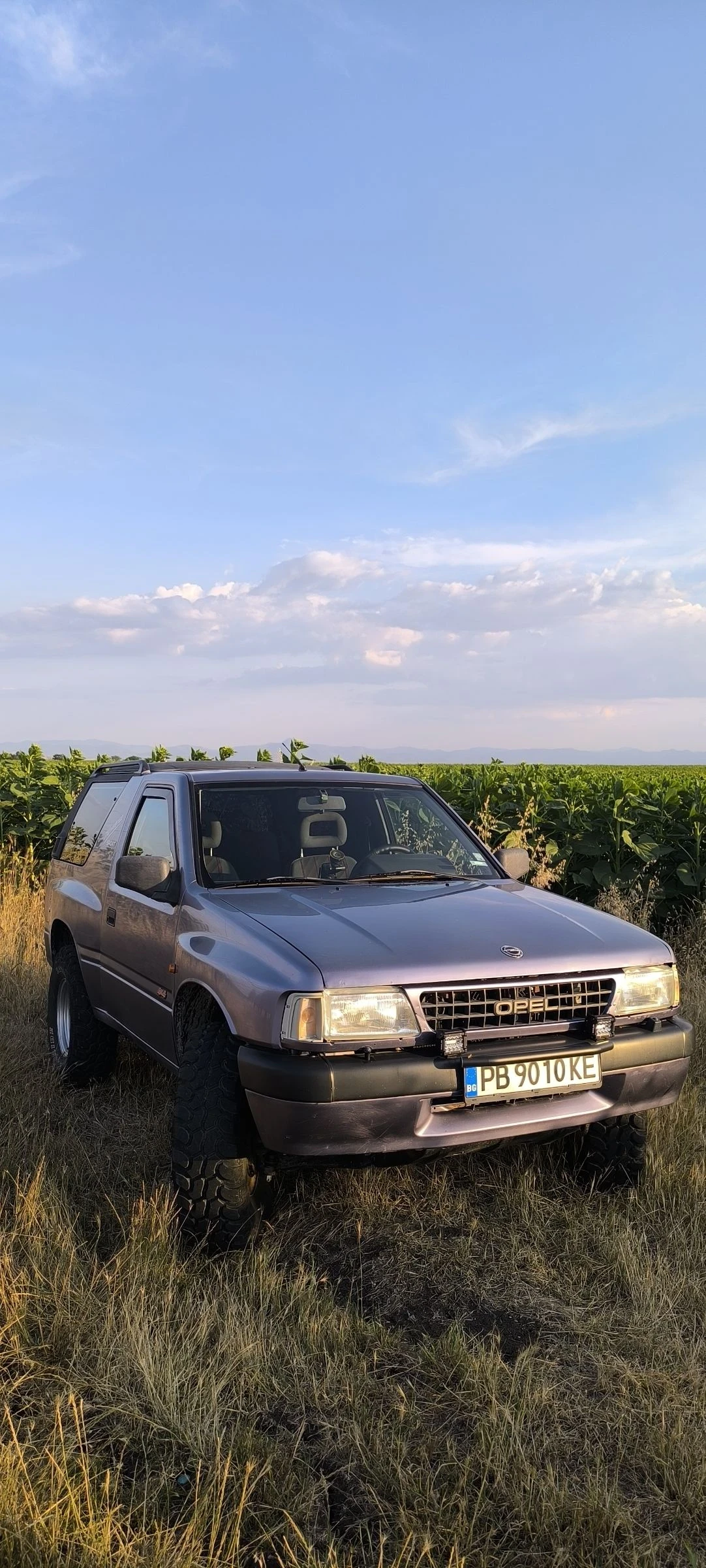 Opel Frontera A