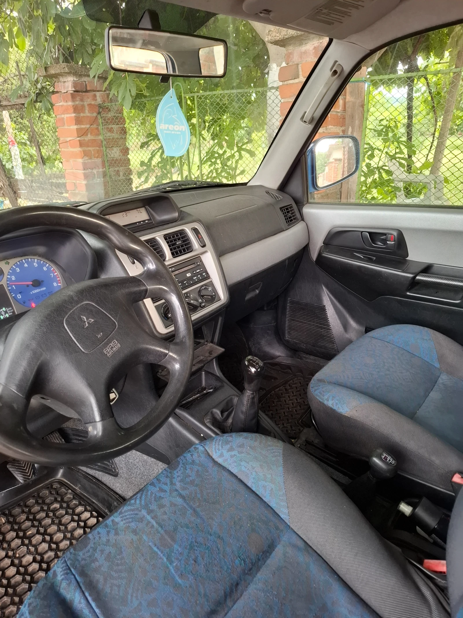 Mitsubishi Pajero pinin, снимка 5 - Автомобили и джипове - 55139309