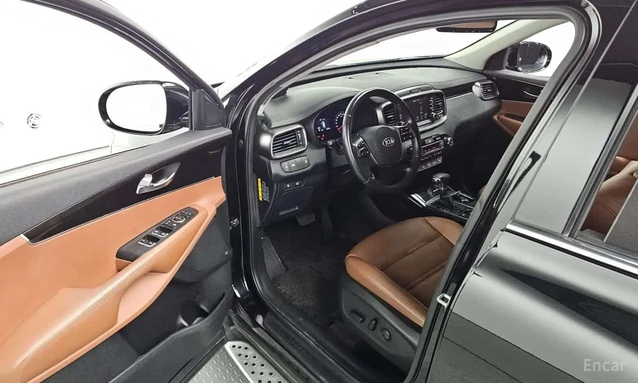 Kia Sorento, снимка 7 - Автомобили и джипове - 56727656