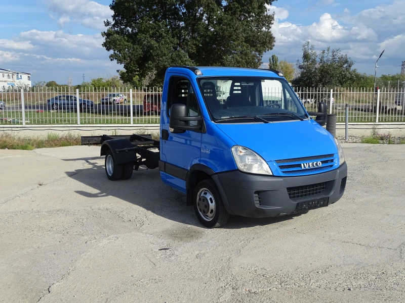 Iveco 35c15 3.0HPI   4.50 дължина на шасито , снимка 1 - Бусове и автобуси - 47356329