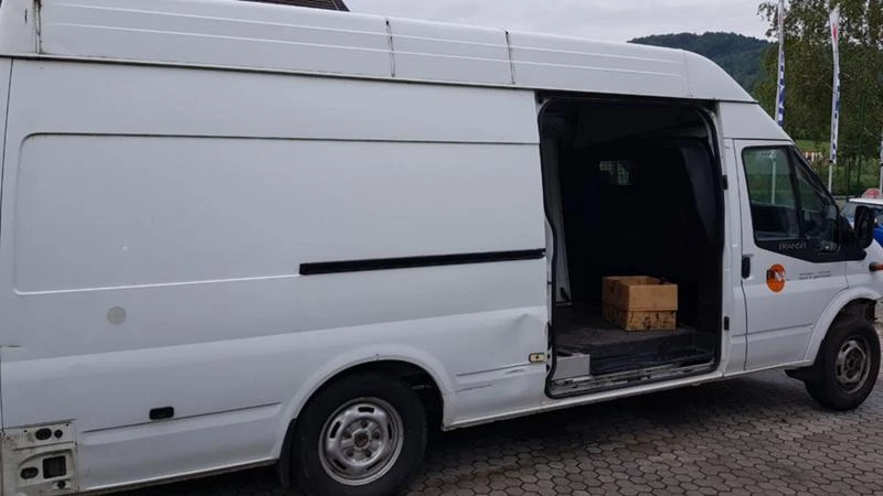 Ford Transit 2.4 TDCI, снимка 3 - Бусове и автобуси - 47183858