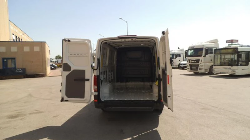 VW Crafter MAN TGE 3.140, снимка 7 - Бусове и автобуси - 27505793