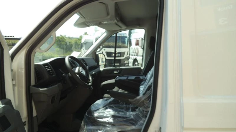 VW Crafter MAN TGE 3.140, снимка 12 - Бусове и автобуси - 27505793