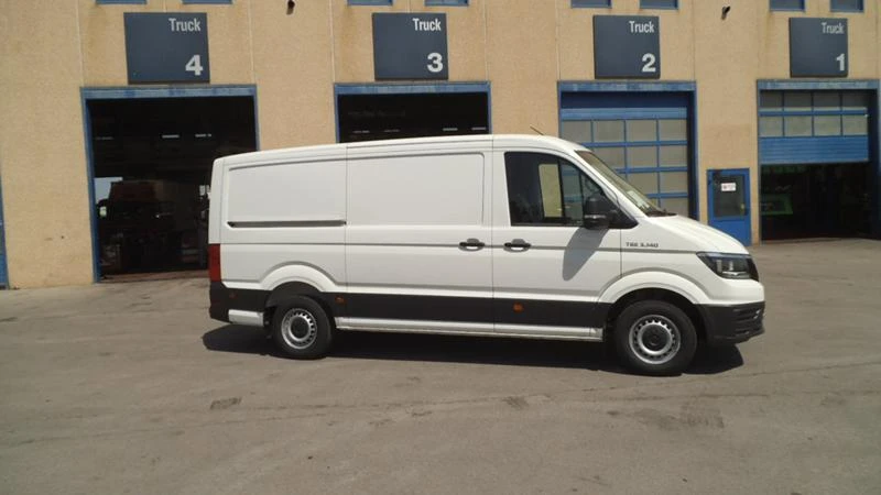 VW Crafter MAN TGE 3.140, снимка 4 - Бусове и автобуси - 27505793