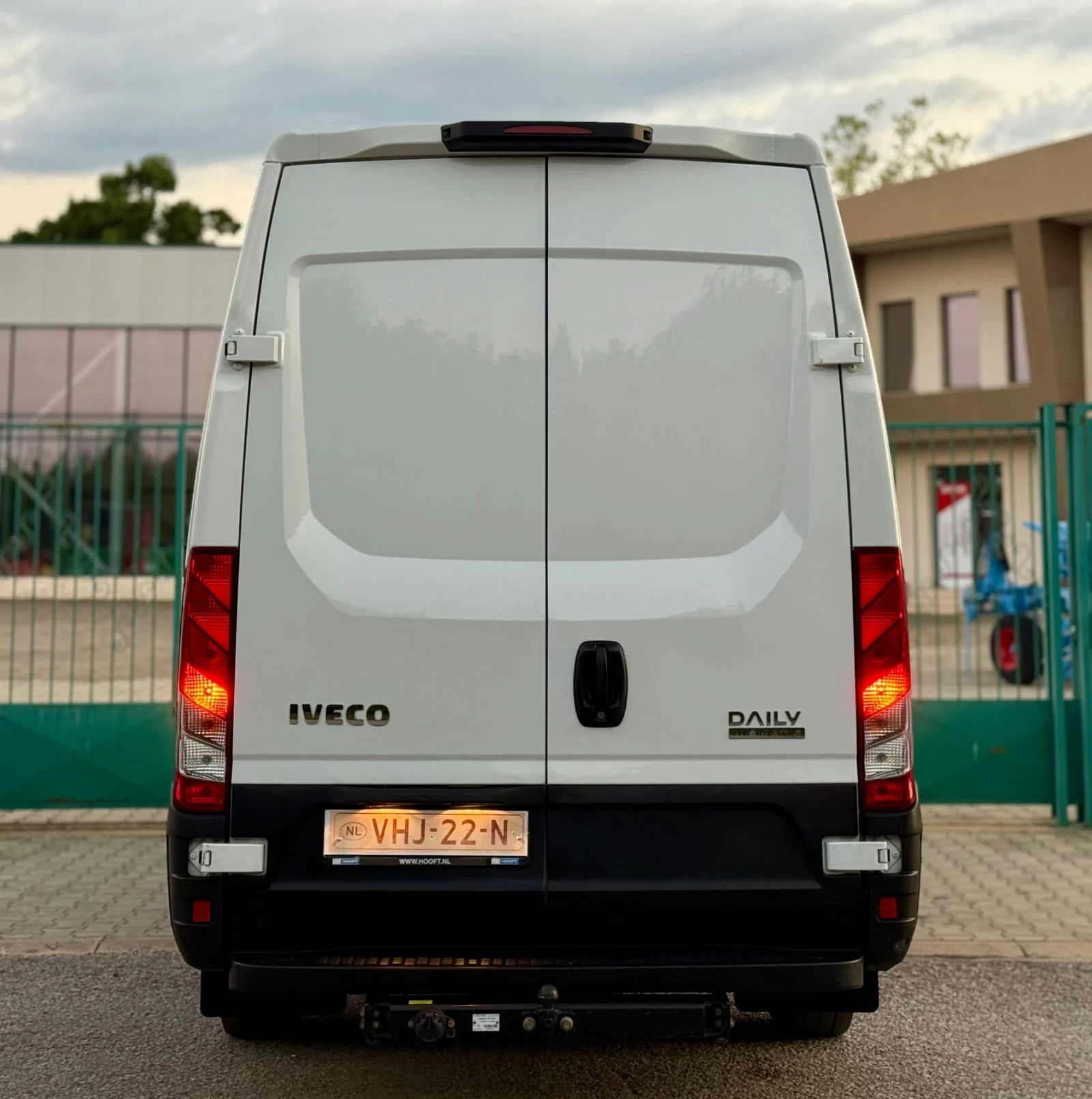 Iveco Daily 2.3d~160hp~HI-MATIC~FULL LED! - изображение 6