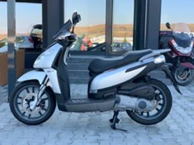     Piaggio Carnaby 250i