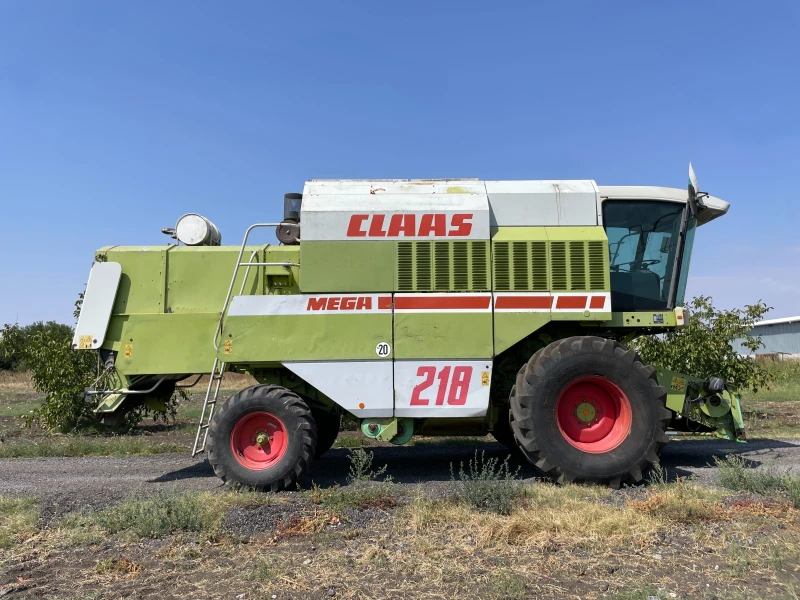 Комбайн Claas Mega 218, снимка 5 - Селскостопанска техника - 47670032