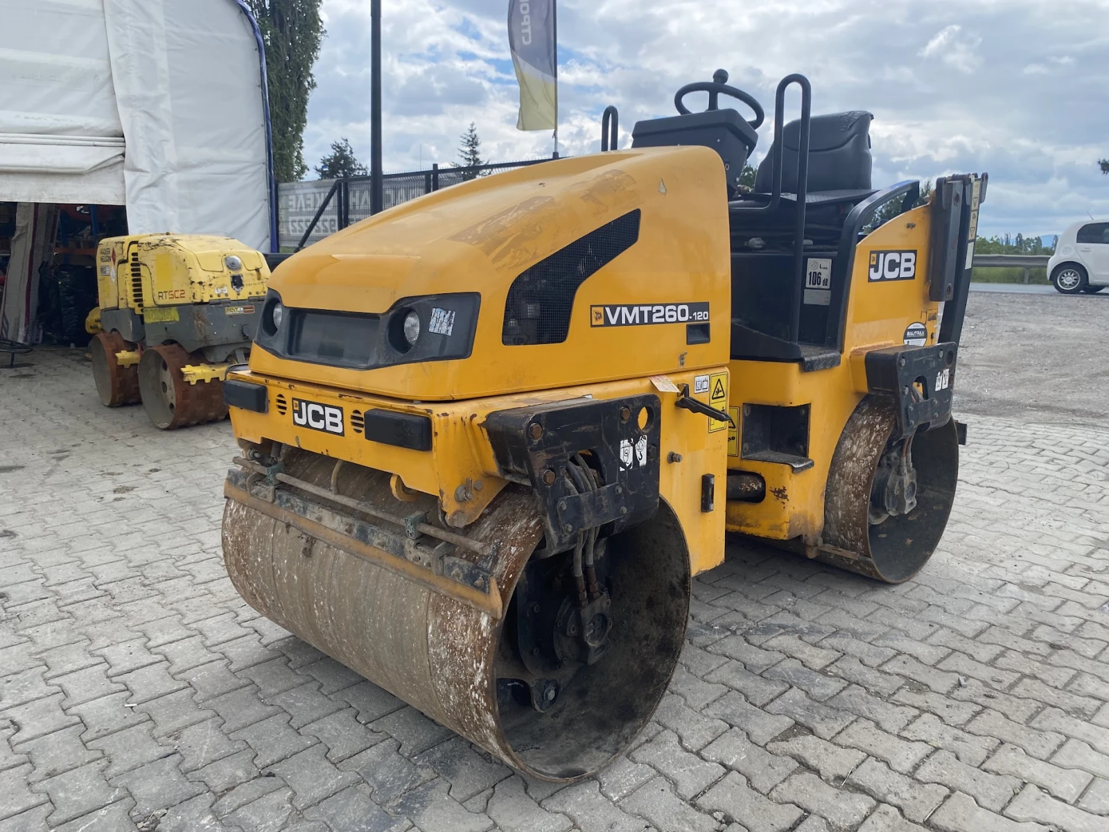 Валяк Друга марка JCB VMT260-120  - изображение 2