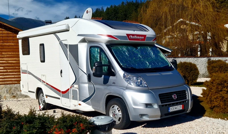 Кемпер Challenger Genesis 2.3 150ps AUTOMAT