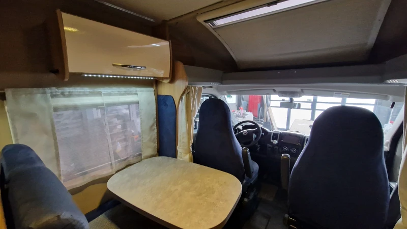 Кемпер Challenger Genesis 2.3 150ps AUTOMAT, снимка 6 - Каравани и кемпери - 53207433