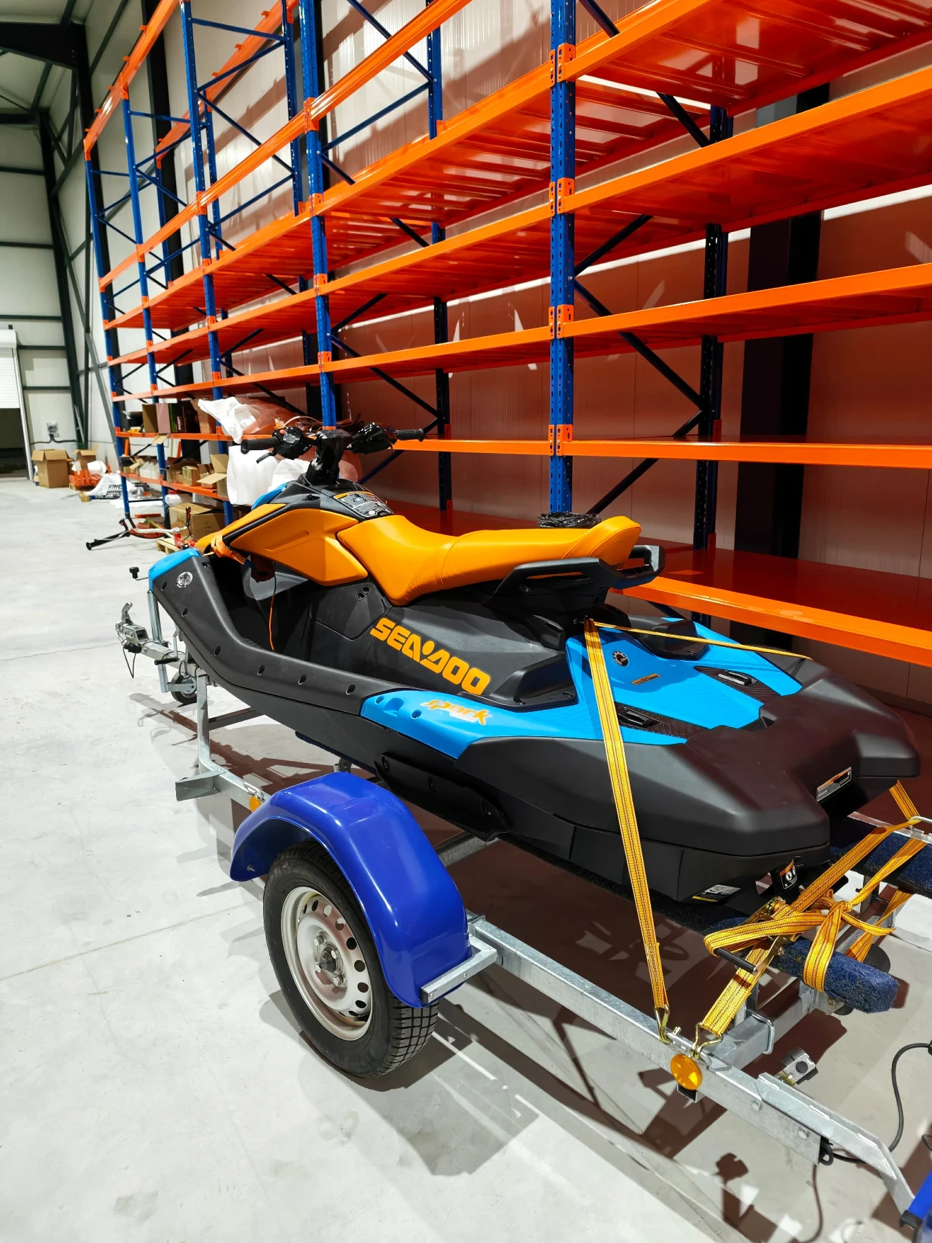 Джет Bombardier Sea Doo Trixx 3UP NEW, снимка 2 - Воден транспорт - 54826372