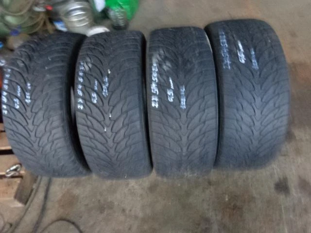 Гуми Летни 275/45R20, снимка 13 - Гуми и джанти - 20212840