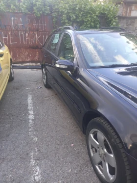 Mercedes-Benz C 200, снимка 2