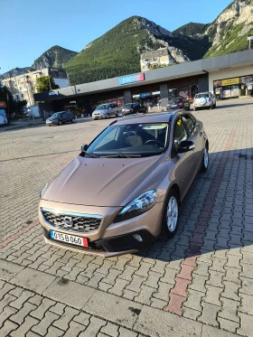 Volvo V40 Cross Country 1.6D2, снимка 2