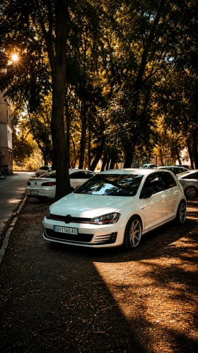 ������ VW Golf