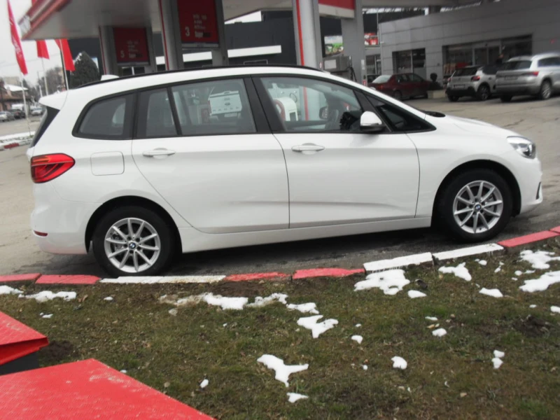 BMW 2 Active Tourer 218d 150к.с.7места, снимка 8 - Автомобили и джипове - 47688907