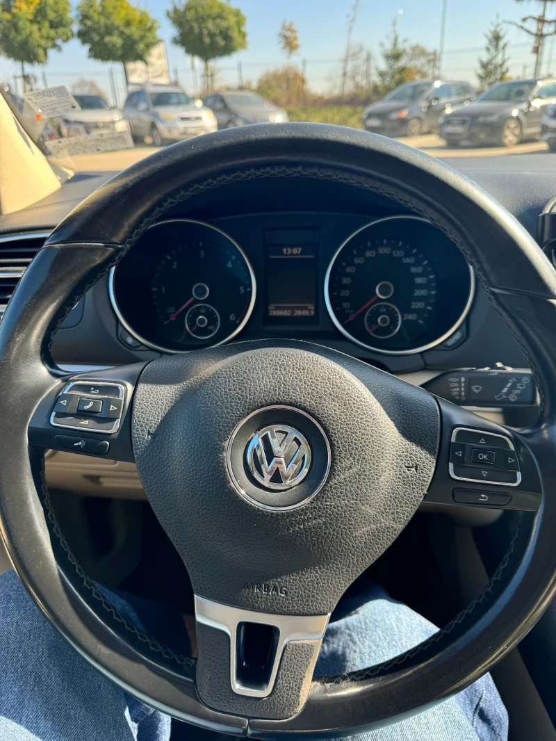 VW Golf Highline, снимка 8 - Автомобили и джипове - 47826712