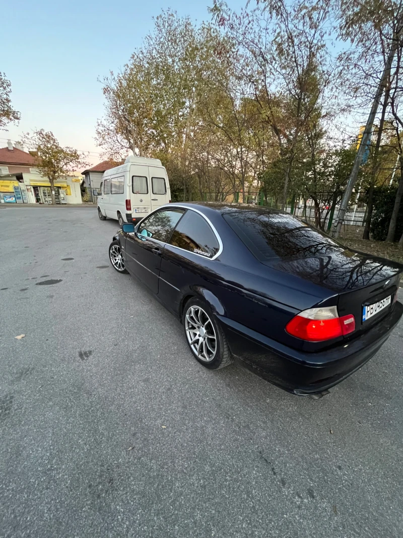 BMW 325 БМВ е46, снимка 4 - Автомобили и джипове - 47895095