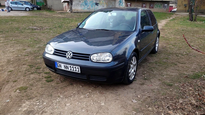 VW Golf 1.4i, снимка 3 - Автомобили и джипове - 48758847