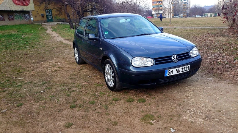 VW Golf 1.4i, снимка 2 - Автомобили и джипове - 48758847