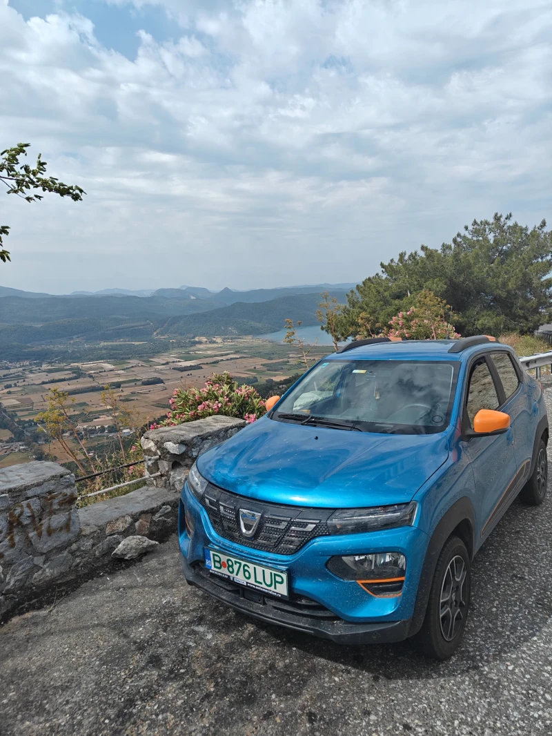 Dacia Spring, снимка 1 - Автомобили и джипове - 48924072