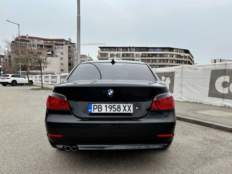 BMW 520 2.2i, снимка 8 - Автомобили и джипове - 49606968