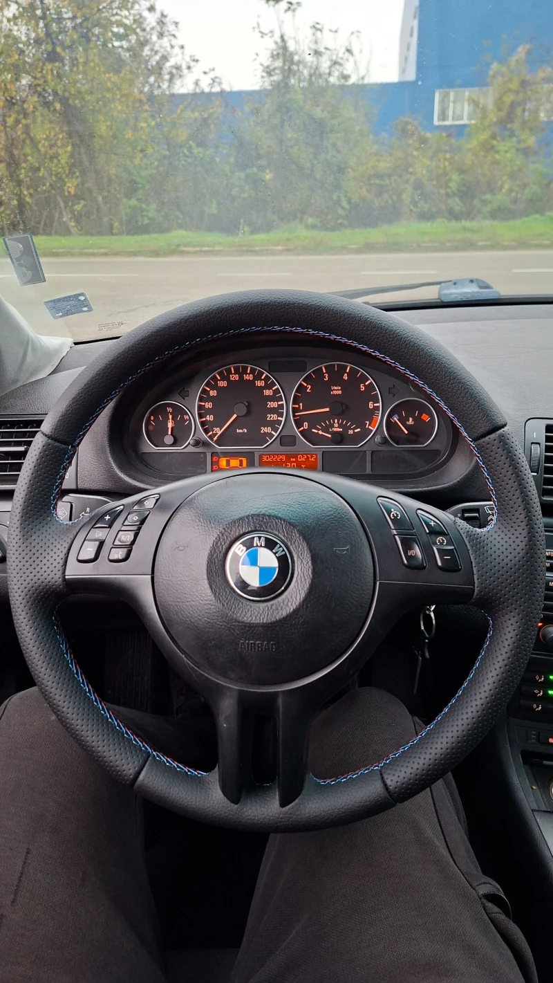 BMW 325 325 i, снимка 15 - Автомобили и джипове - 51763458