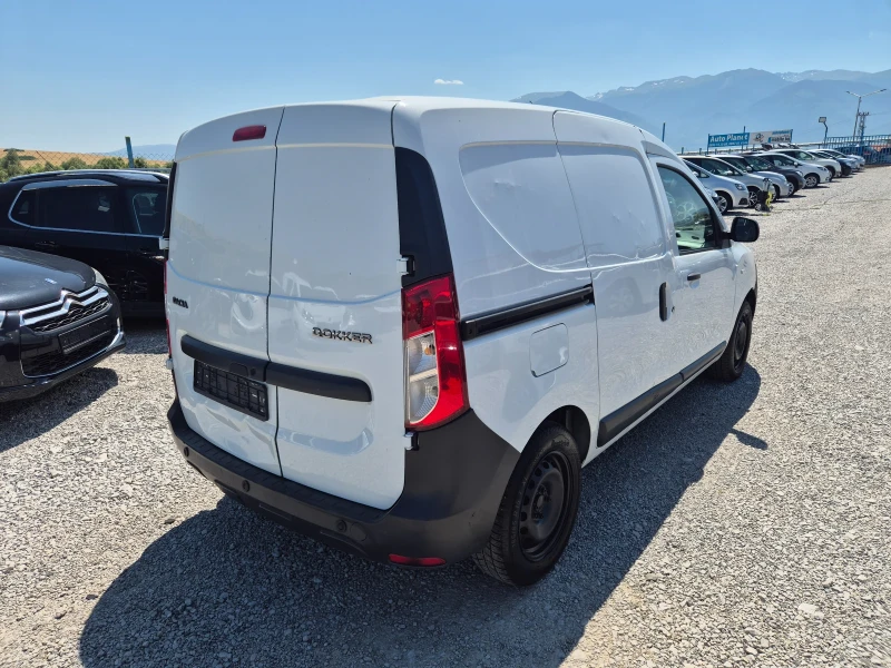 Dacia Dokker 1.6 ГАЗ, снимка 3 - Автомобили и джипове - 50813487