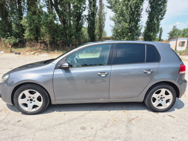 VW Golf BiFUEL 1.6 LPG, снимка 2 - Автомобили и джипове - 52997620