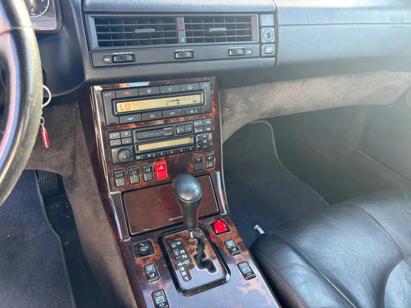 Mercedes-Benz SL 500 AMG TOP 306k, снимка 8 - Автомобили и джипове - 51310647