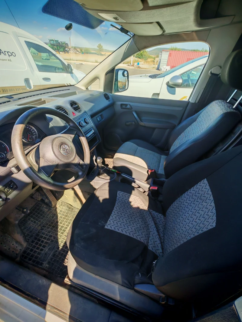 VW Caddy, снимка 9 - Автомобили и джипове - 51448957