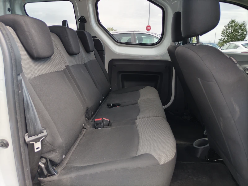 Dacia Dokker  1.5dCi 75к.с./N1/4+ 1 места/КАПАРИРАН, снимка 13 - Автомобили и джипове - 51452437