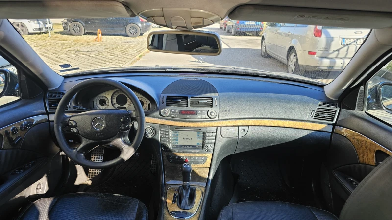 Mercedes-Benz E 350 AVANGARD 4-Matic - Газ, снимка 8 - Автомобили и джипове - 52214120