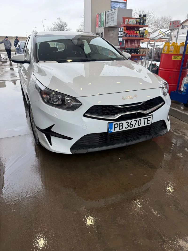 Kia Ceed  1.6Mild-Hybrid , снимка 5 - Автомобили и джипове - 53353357