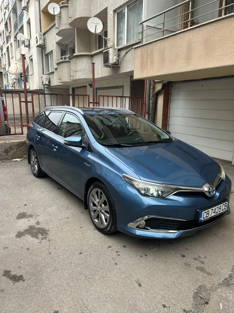 Toyota Auris 1.8 VVT-h (В Гаранция)