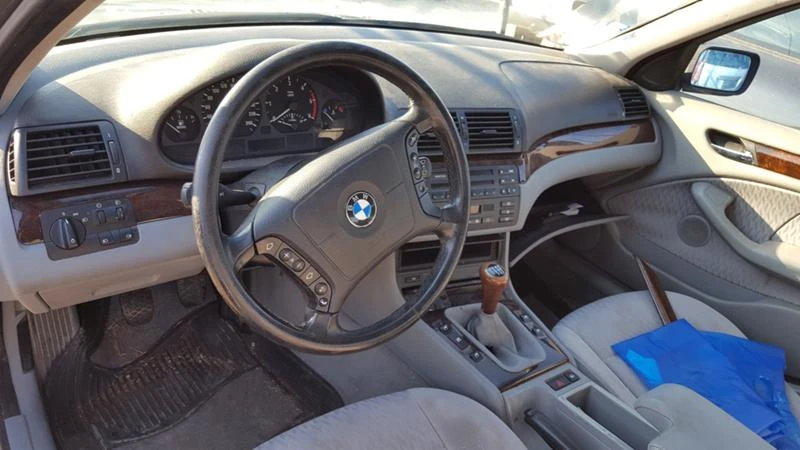 BMW 320 2.0D 3бр. АВТОМАТ, снимка 5 - Автомобили и джипове - 9504370