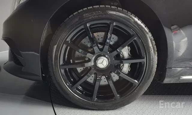 Mercedes-Benz S 63 AMG 4 MATIC W222 - изображение 6