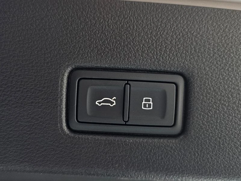 Audi Rs7 4.0 DJP Automatic, снимка 16 - Автомобили и джипове - 55780832