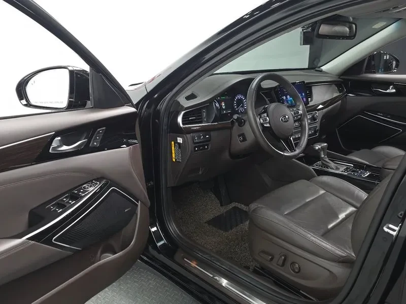 Kia K7 2.4 HYBRID, снимка 10 - Автомобили и джипове - 56408769