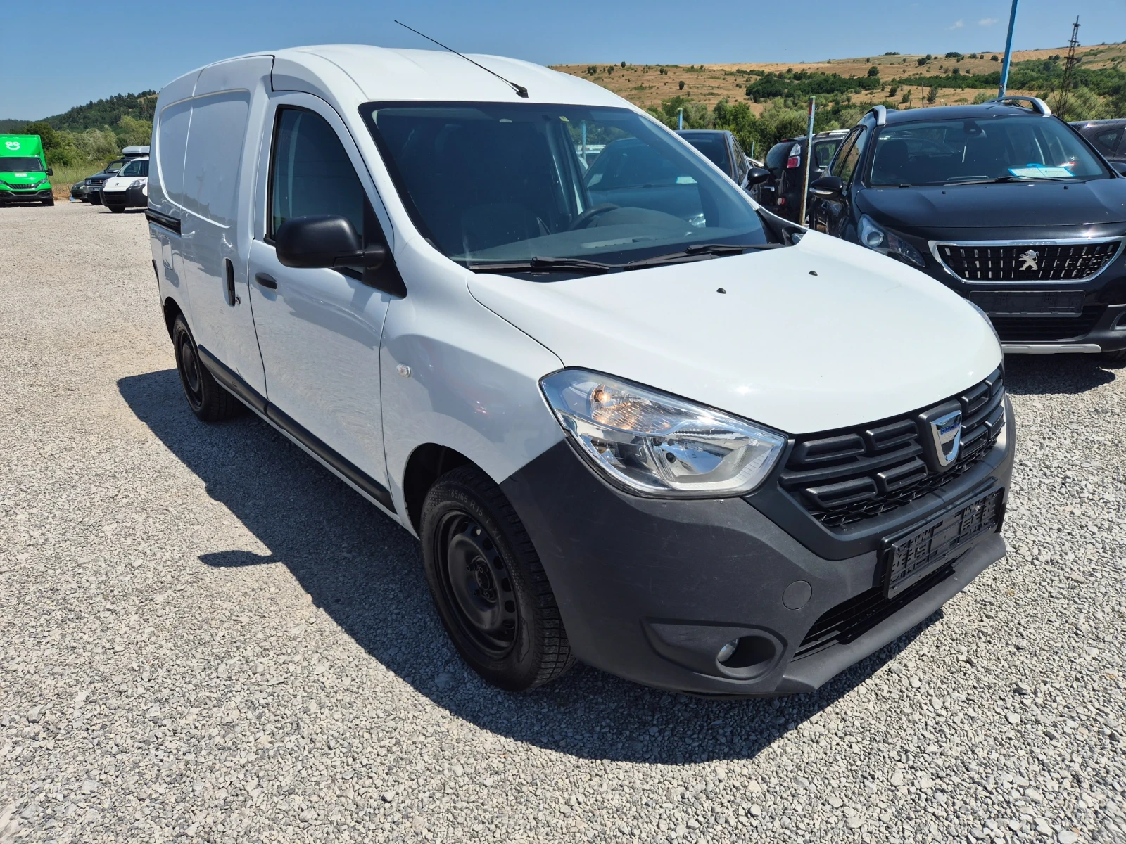 Dacia Dokker 1.6 ГАЗ, снимка 1