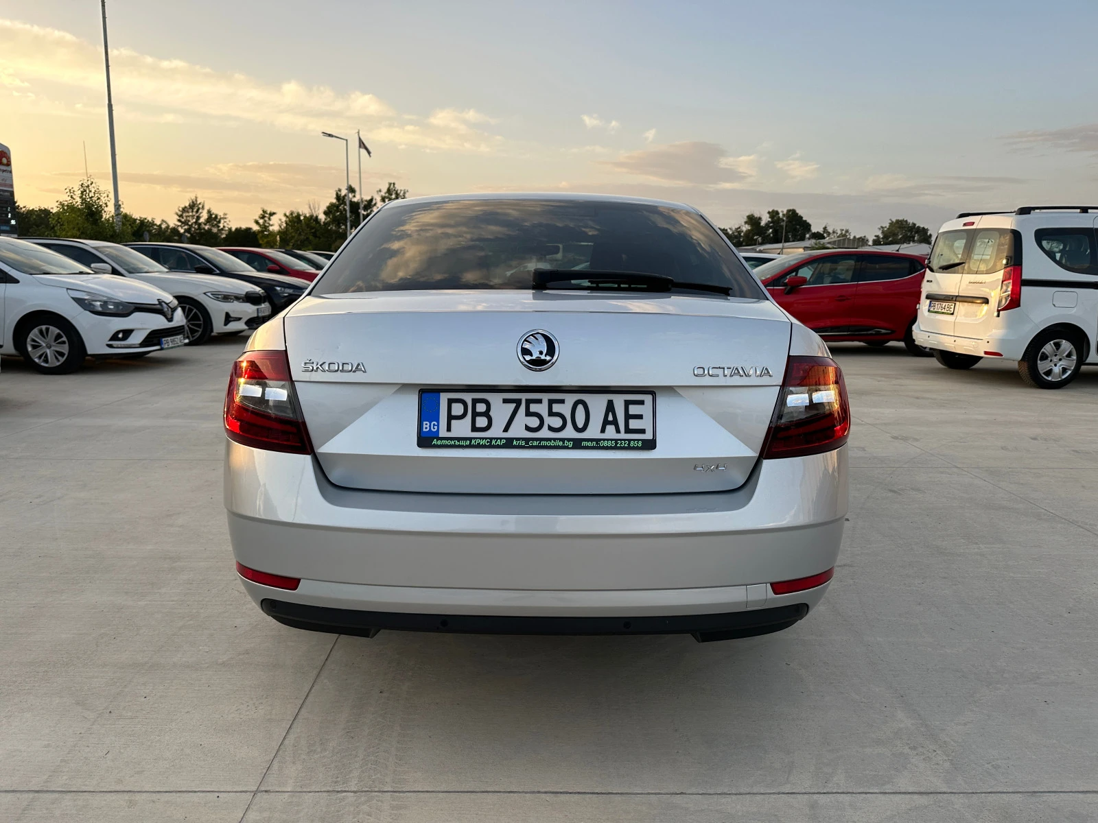 Skoda Octavia В-Гаранция-4x4-А/Т 2.0 150кс - изображение 4