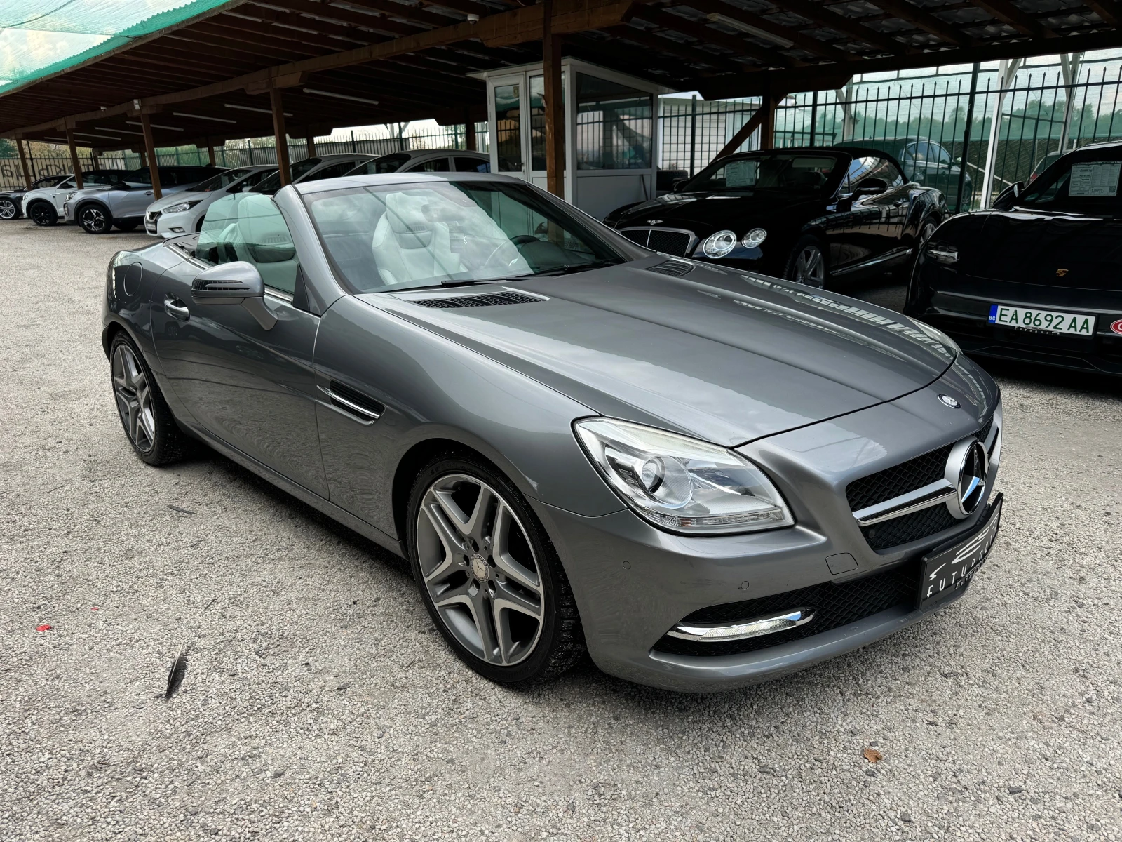 Mercedes-Benz SLK 200i УНИКАТ, нов внос Швейцария - изображение 6