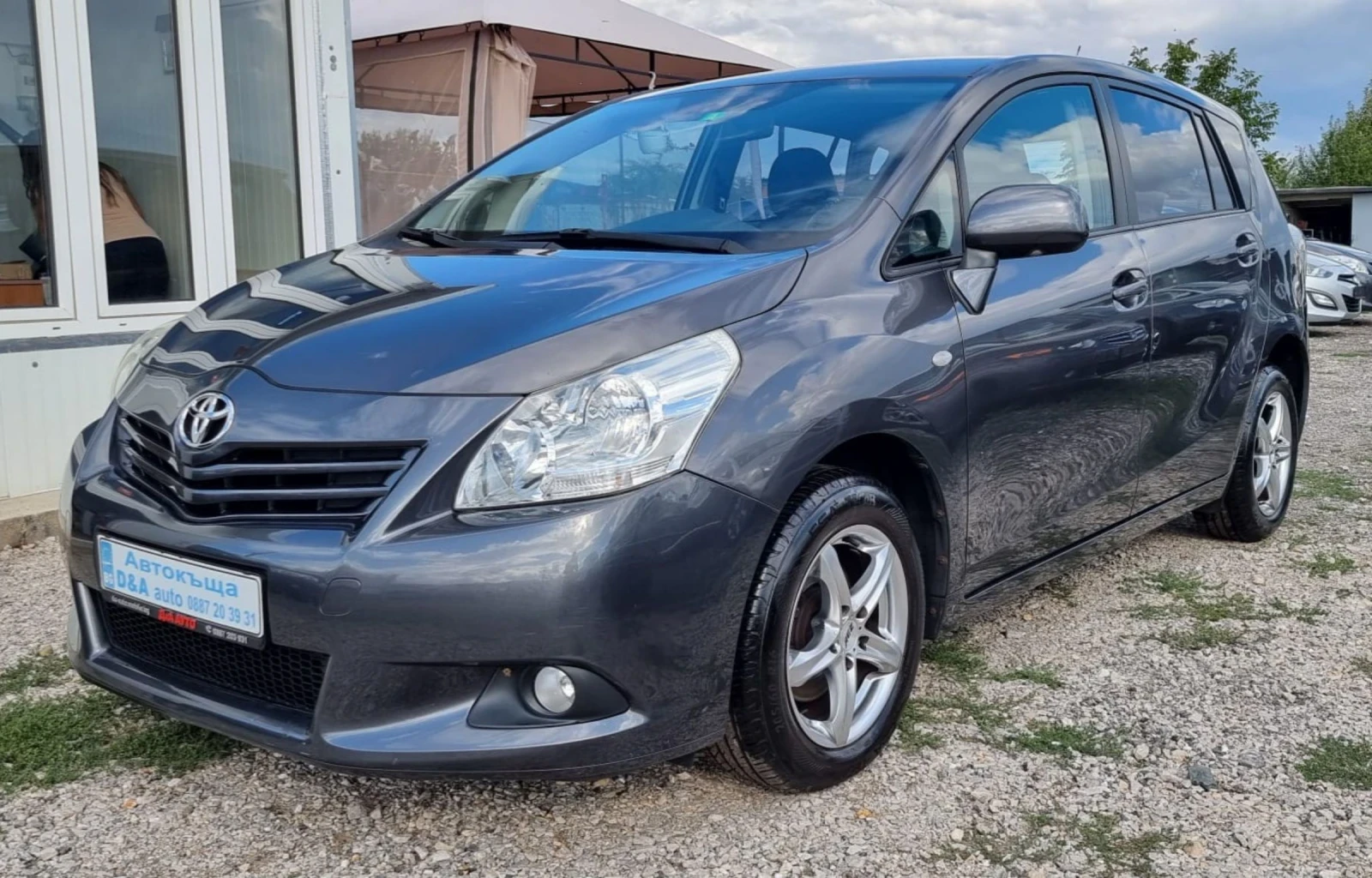 Toyota Verso 1.8i  7места Швейцария  - [1] 