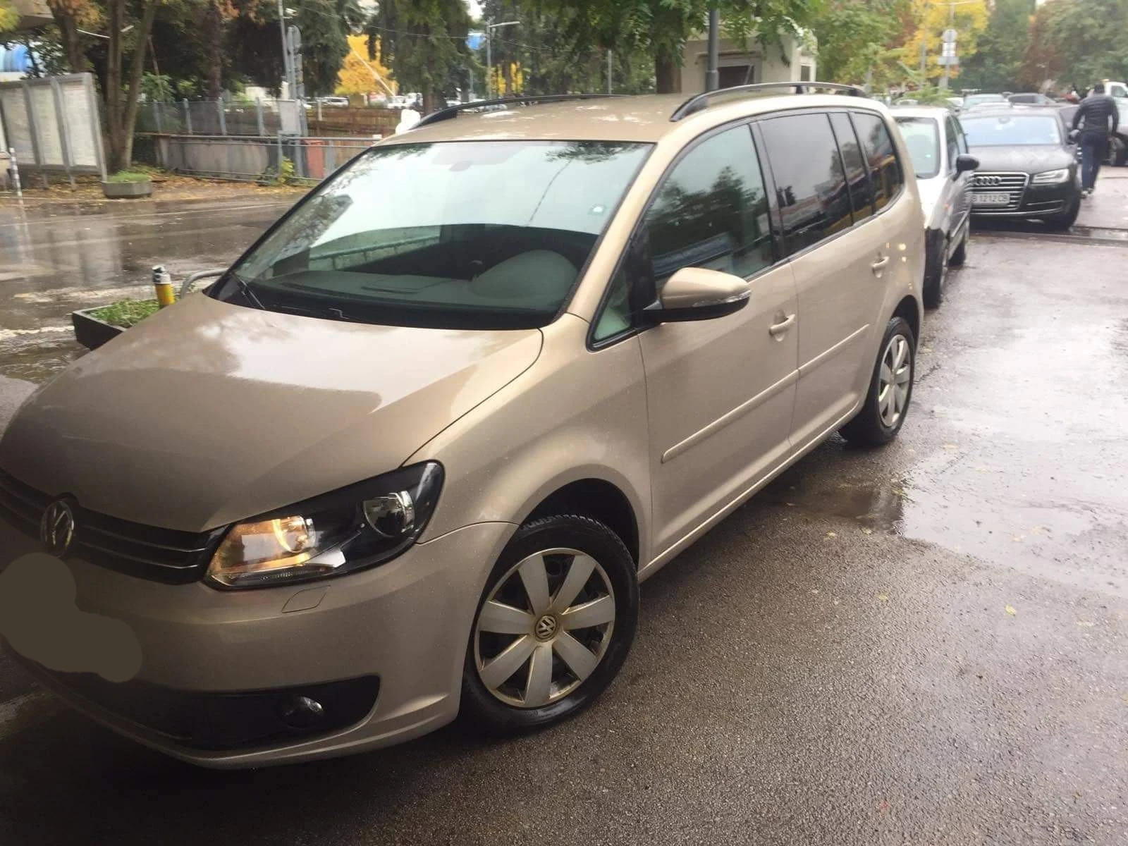 VW Touran 2.0 - изображение 2