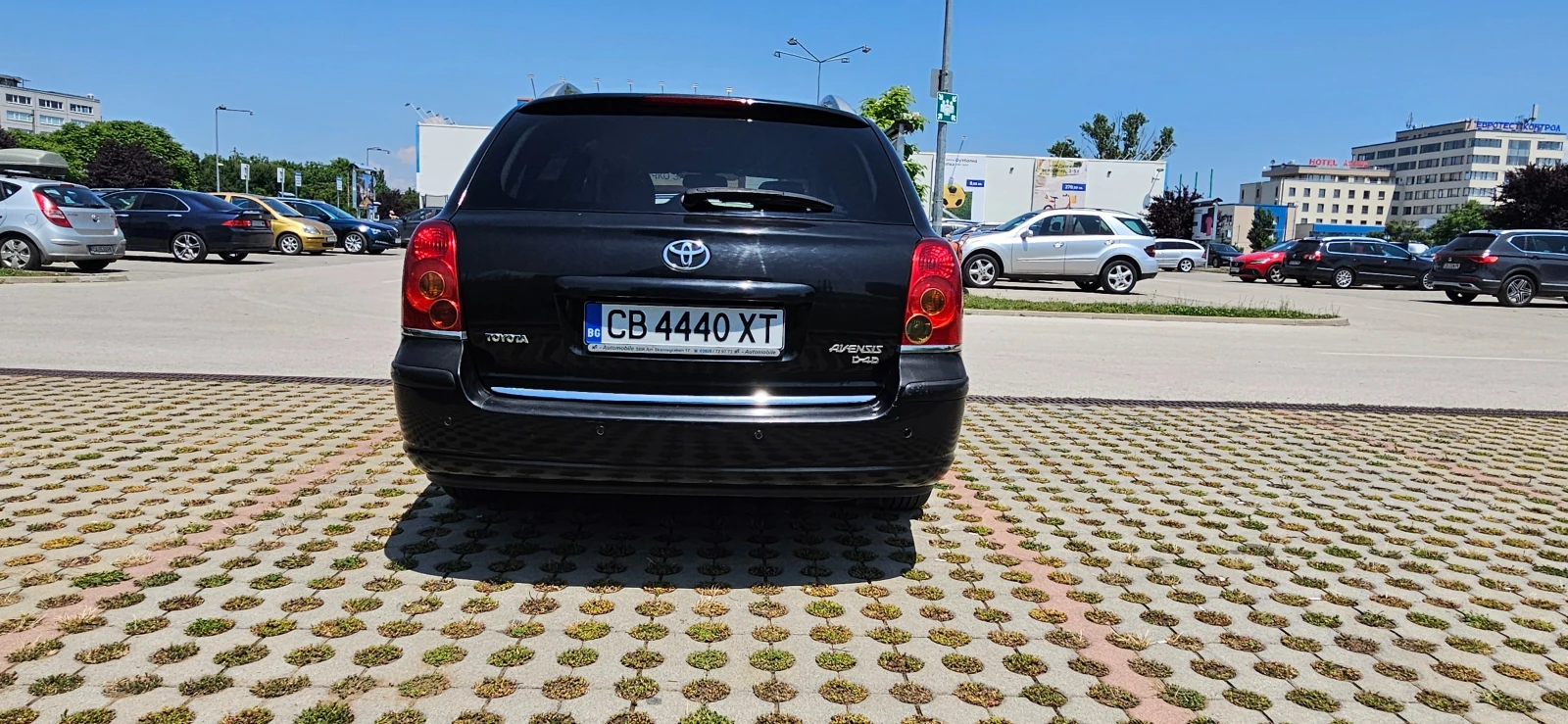 Toyota Avensis 2.2 D-CAT - изображение 7