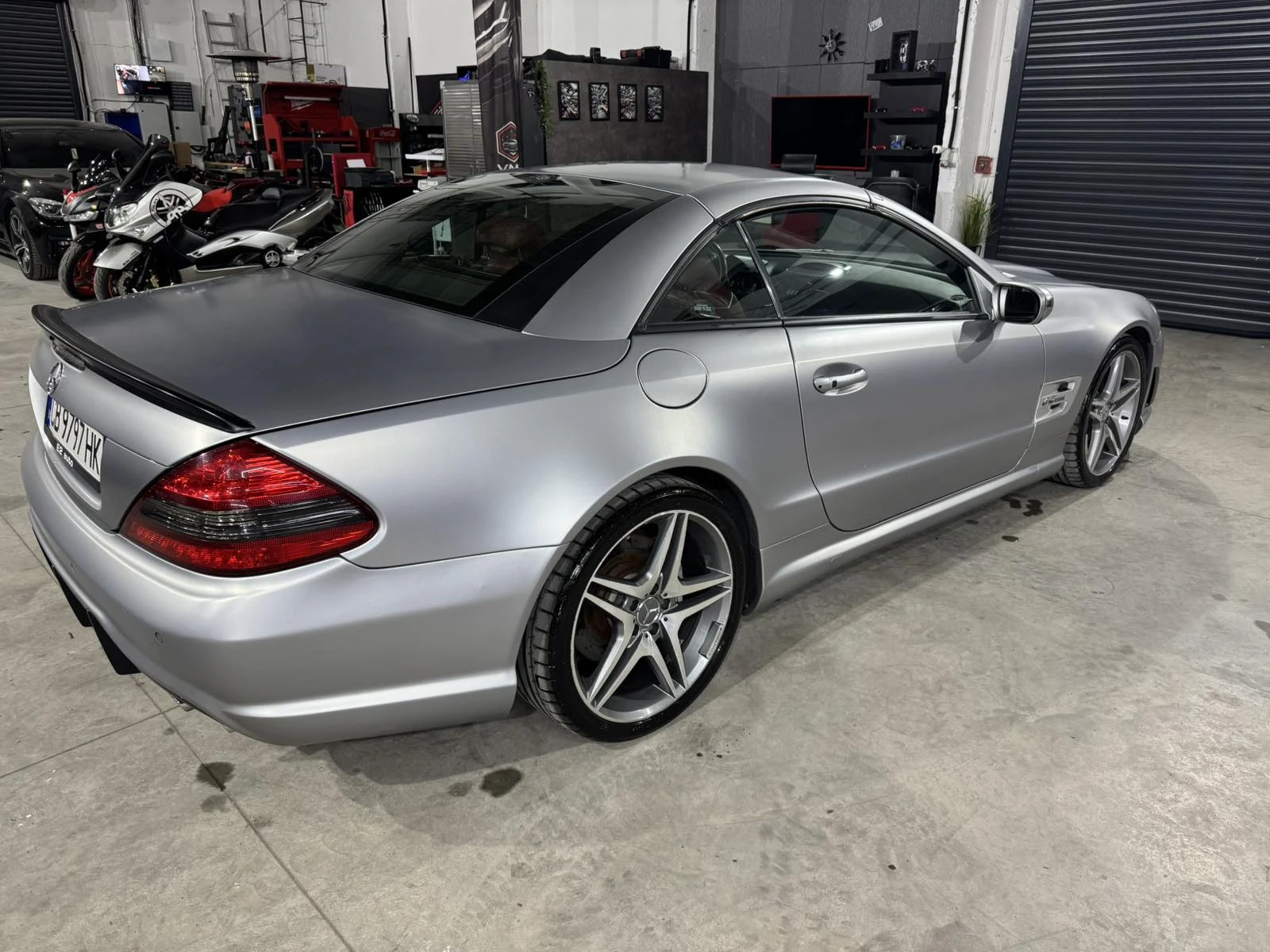 Mercedes-Benz SL 55 AMG 517k.c. FULL - изображение 6