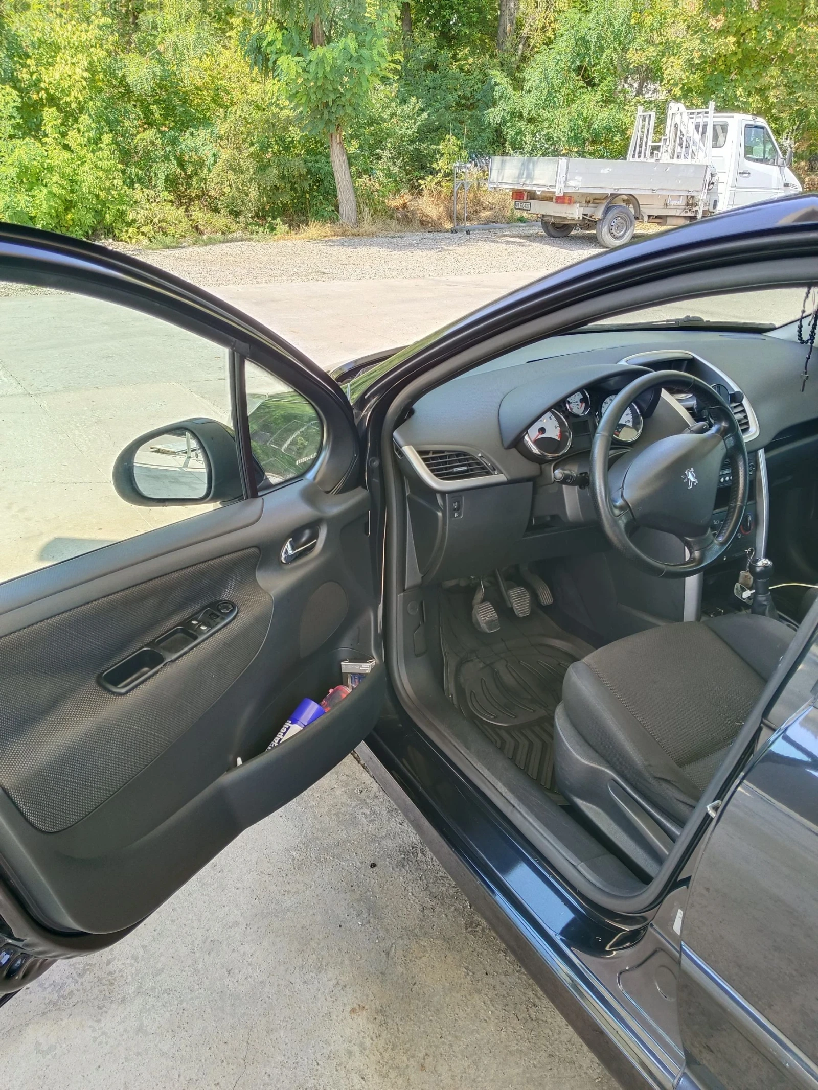 Peugeot 207 1.4 | Газ | Всичко платено до 01.2026 - изображение 7
