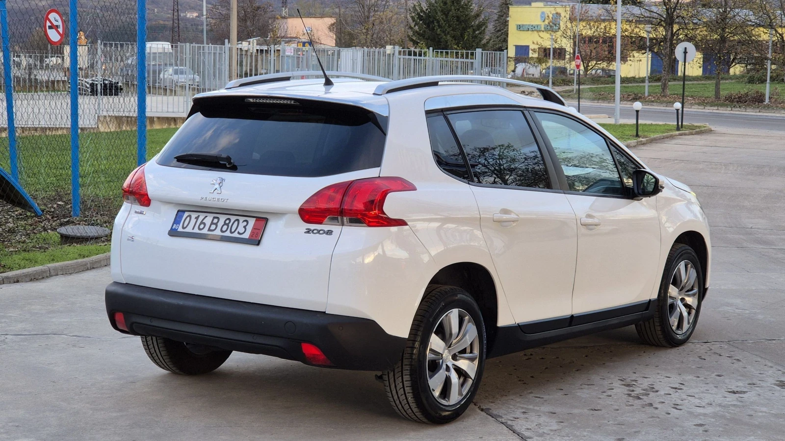 Peugeot 2008 1.6D 100..* * 6*  | Mobile.bg   4