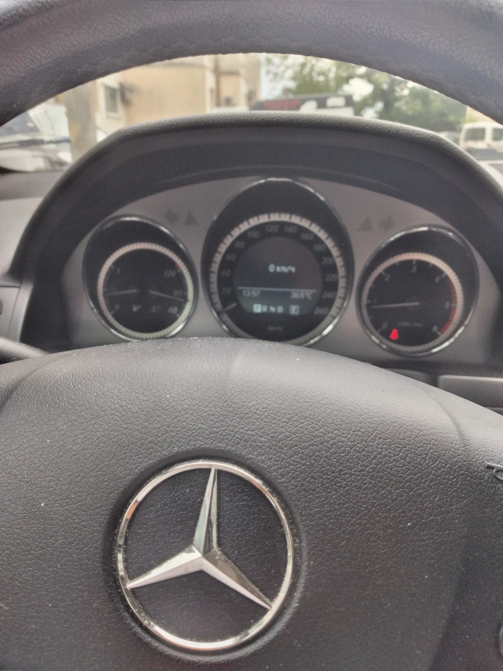 Mercedes-Benz C 220  - изображение 2