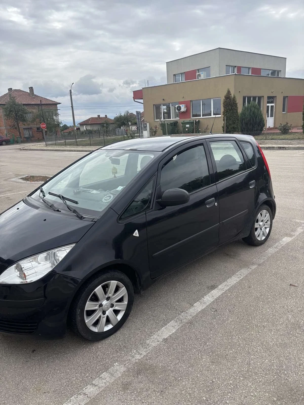 Mitsubishi Colt 1.1 - изображение 3